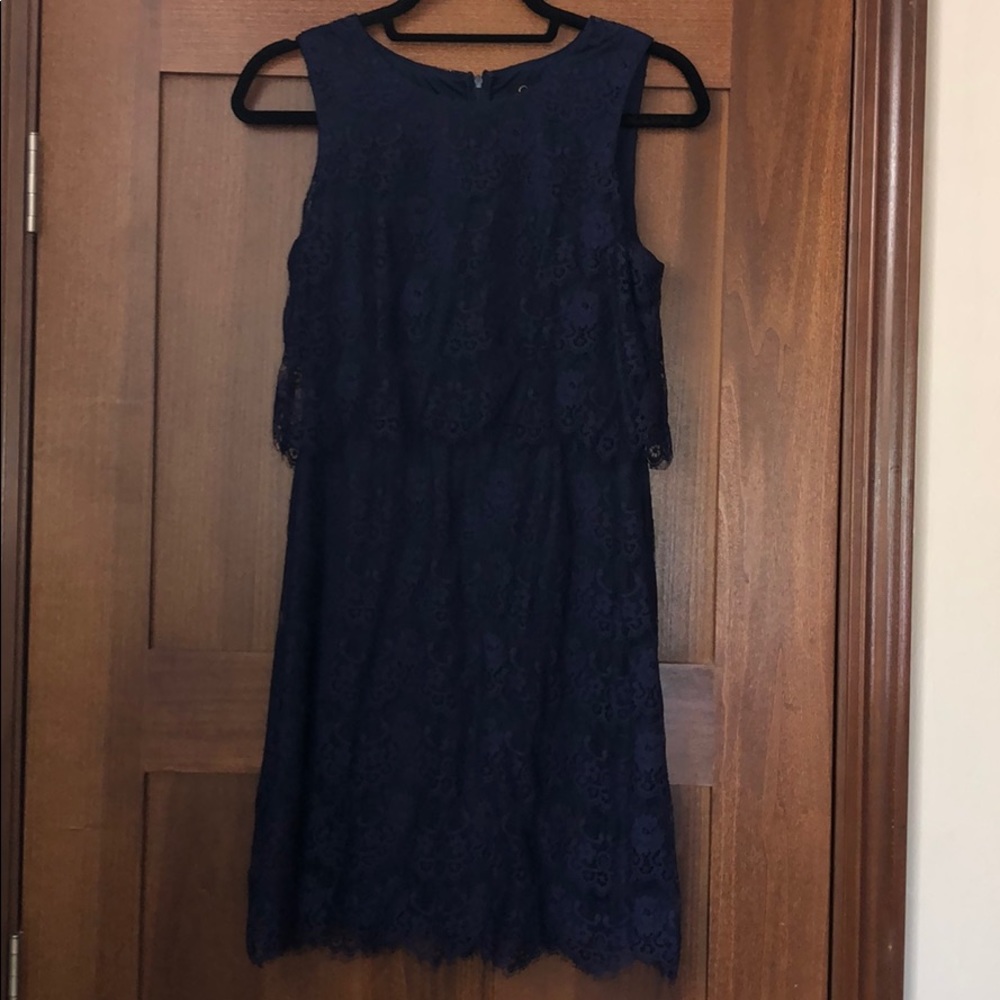 EUC woman’s Jessica Simpson size 4 lace dress